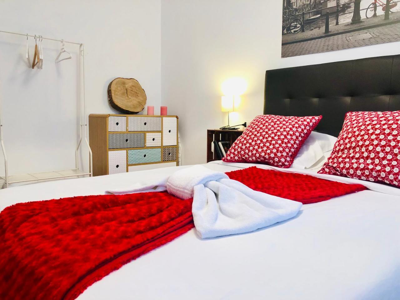 O Faro Apartments Ribadeo Εξωτερικό φωτογραφία